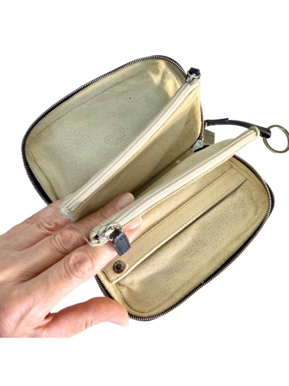 Vintage Coach Black Glovetanned Leather Zip-Around Travel Jewelry Case Pouch - Picture 5 of 15